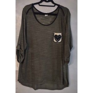 Julie's Closet Blouse Style Pullover,Size 4X , Polyester And Rayón, Soft